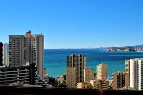 Апартаменты Apartamento Corazon De Monte Carlo Бенидорм Экстерьер фото